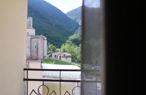 Genga Hotel | Hotel Terme di Frasassi