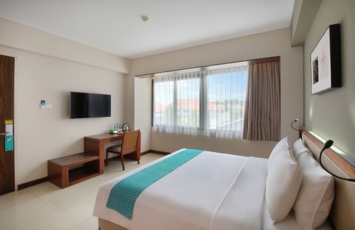 Downtown Kuta Hotel | Hotel Terrace at Kuta