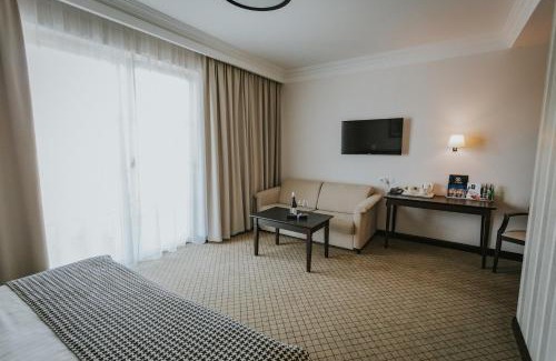 Woszakowice Hotel | Hotel Toscania