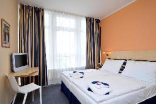 Strasnice Hotel | Hotel Uno Prague