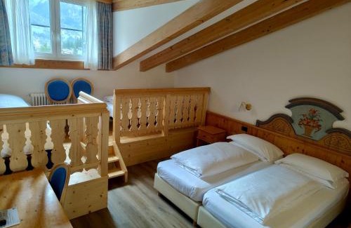 San Giovanni di Fassa Hotel | Hotel Valacia