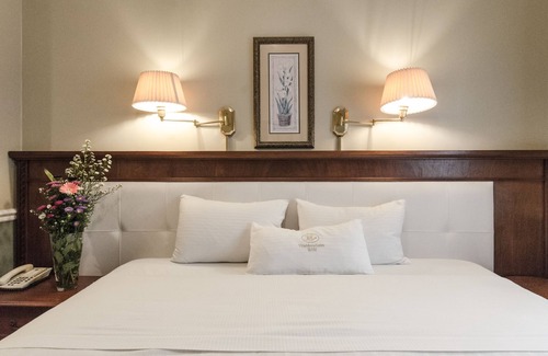 Asuncion Hotel | Hotel Villa Morra Suites