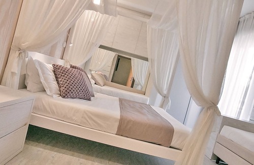 Torre Pedrera Hotel | Hotel Villa Paola