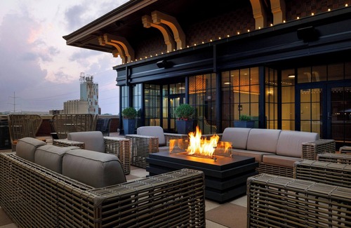 Historic Downtown Grapevine Hotel | Hotel Vin, Grapevine, Autograph Collection