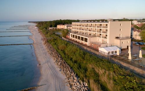 Ustronie Morskie Hotel | Hotel Wodnik Twój Hotel z widokiem na morze