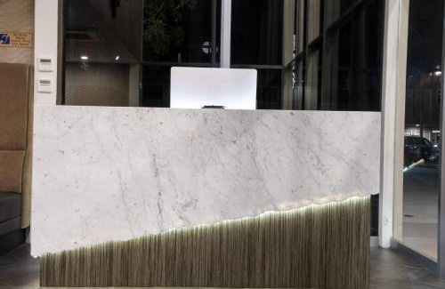 Glendale Hotel | Hotel Xilo Glendale