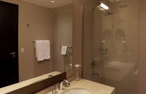 General Roca Hotel | Hotel y Casino del Rio - General Roca