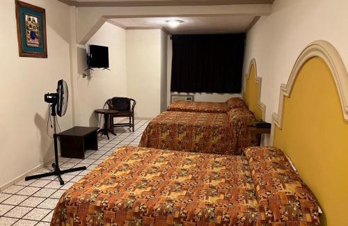 Zona Centro Hotel | Hotel y Restaurant Real Plaza Jacona