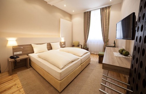 Zeltingen-Rachtig Hotel | Hotel Zeltinger Hof