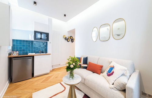 Auteuil Apartment | HotelHome Paris 16