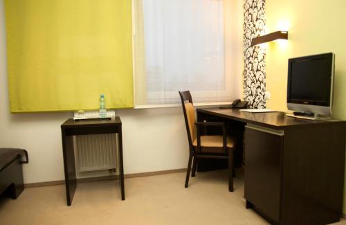 Srodmiescie Hotel | Hotton Hotel