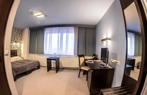 Srodmiescie Hotel | Hotton Hotel