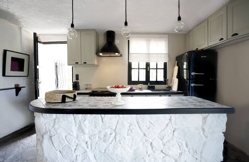 Vravrona House | House 100 m. by the sea