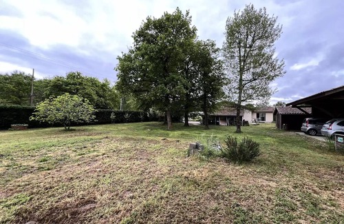 Grayan-Et-L'Hopital Villa | House 104-grayan And L Hospital - 104 - Nice villa with swimming pool in a quiet area