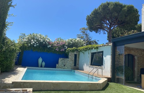 La Grande-Motte House | House 200 M2 air-conditioned 5 bedrooms 4 bathrooms 4 toilets ' la treille muscate '.