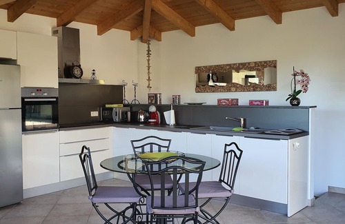 Lumio House | House 60 m2 Nice amenities, swimming pool, jacuzzi, near Calvi beach airport