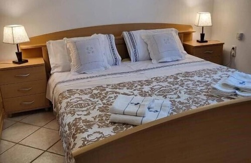 Baska Apartment | House Aja with a beautiful garden