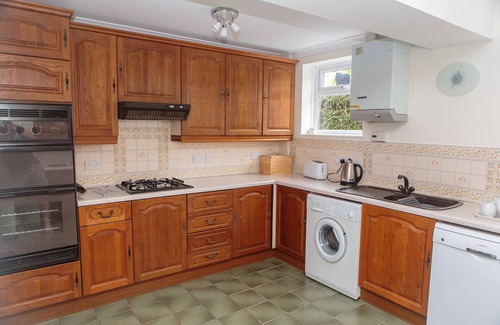 Sidmouth House | House, Attractive Views Of The Byes, Family and Pet Friendly
