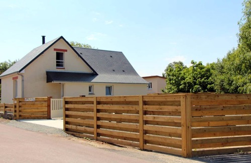 Blainville-sur-Mer House | House Beachfront Vacation for 4 to 8 people in Blainville sur mer