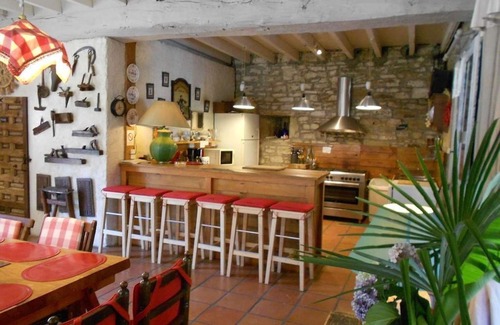 Haut-de-Bosdarros House | House, character cottage, 16p, countryside, swimming pool. atlantic pyrenees 64