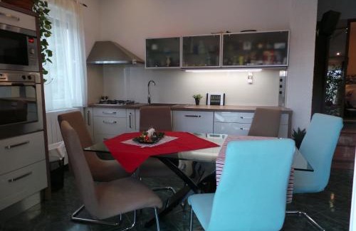 Rukavac House | House Diletta