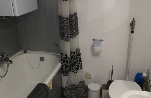 Hochschulviertel Apartment | House Elbert