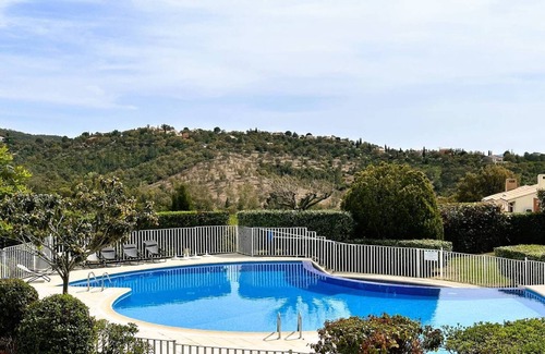 La Londe-les-Maures House | House for 7 people in the Valcros estate with a shared pool