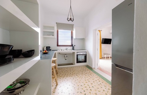 Santorini House | House for the whole family in Exo Gonia Santorini with views to the Aegean Sea.