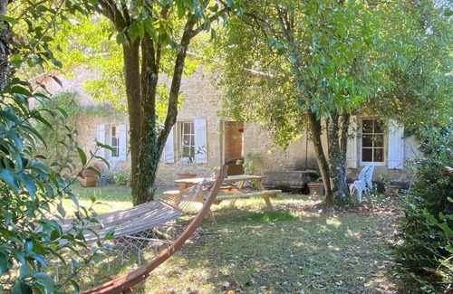 Castelnau-sur-Gupie Cottage | House