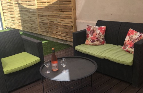 Entraigues-sur-la-Sorgue House | House between Avignon and Carpentras Near Parc Spirou