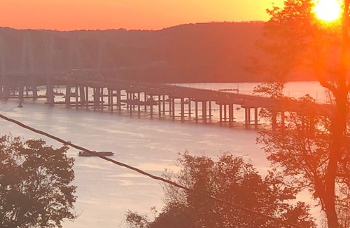 Nyack House | House (half) Hudson River view of TPZ Bridge/Nyack NY / manors/ close to NYC