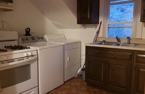 Nyack House | House (half) Hudson River view of TPZ Bridge/Nyack NY / manors/ close to NYC