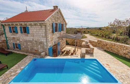 Novalja House | House in Novalja with Private Pool