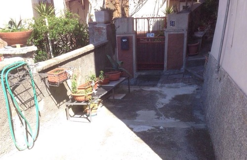 Pitelli House | house in the ancient village near the sea