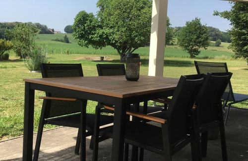 Laa-Mondrans House | House in the Béarn countryside