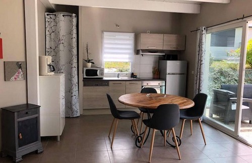 Le Tronchet Cottage | House in the gulf of Saint-Malo, close to tourist sites