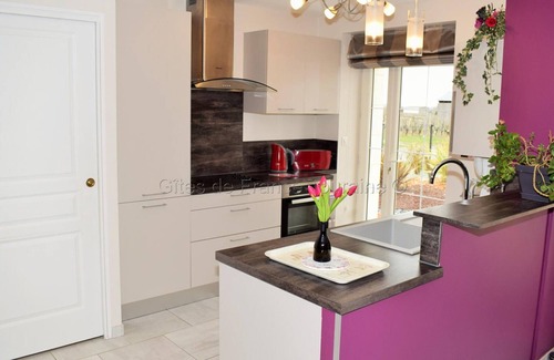 Benais Cottage | House in Touraine with Spa and Sauna, Comfort and Relaxation