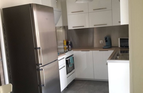 La Roque-d'Antheron House | House La Roque d'Anthéron