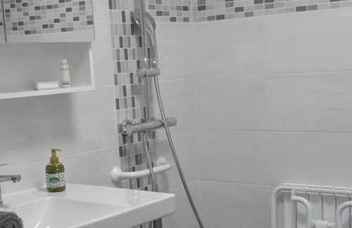 La Roque-d'Antheron House | House La Roque d'Anthéron