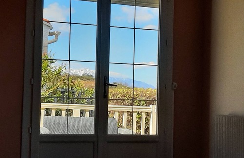 Laroque-des-Alberes Villa | House Lila Jade.with studio Mia.180° sea and mountain view 6/7 pers.