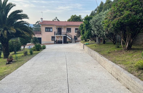 Monfero House | House located in the Fragas do Eume Natural Park, ideal for families.