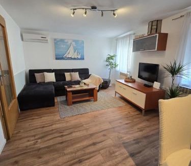 Selce Villa | House Lorenco, Selce