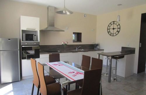 Saint-Guenole House | House near the beach of PORS CARN, classified 3 stars, enclosed garden (animals)