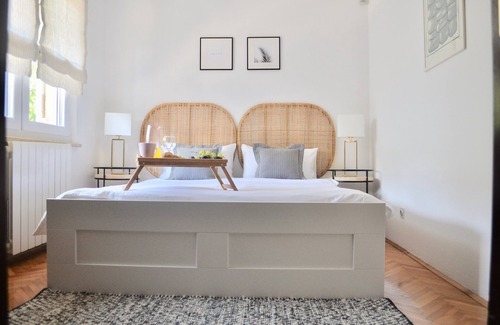 Banjole House | House near the sea with garden