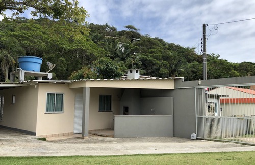 Balneario Camboriu House | House nº1 - Estaleirinho Beach - BC/SC