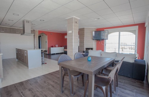 Los Arenales del Sol Cottage | HOUSE NOA RENT OF COMPLETE RURAL HOUSE