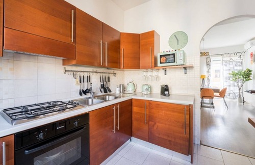 Pigneto Apartment | House Of Music, Stylish Apartment in Pigneto District