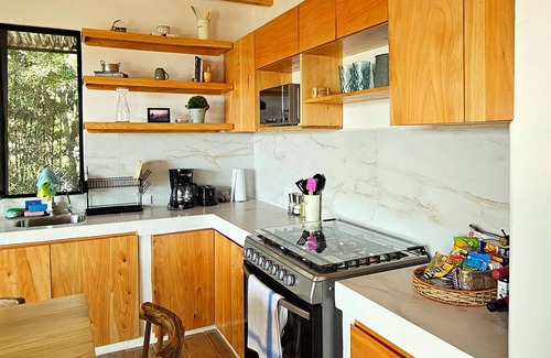 San Juan La Laguna House | House of the Baobas! "Your home in the nature of Atitlán".
