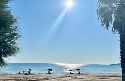 Agnone House | House on the beach