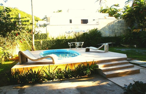 Guaiuba House | House on the Sand Guaiúba - 30m from the Beach | Guarujá/SP